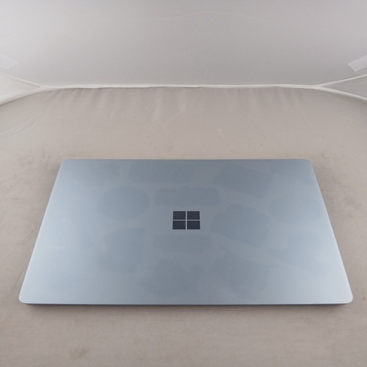 Refurbished Microsoft Surface Laptop Go Core i5-1035G1 8GB RAM 256GB SSD 12.4 Inch Windows 11 Home Touchscreen Laptop