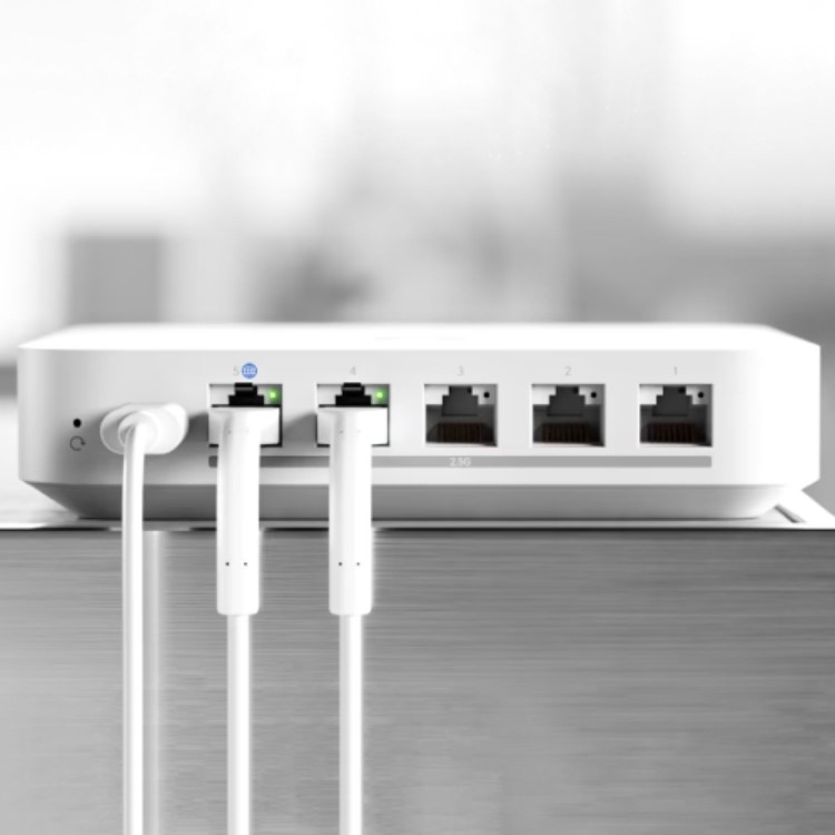 Ubiquiti UCG-Max-NS Gateway/Controller 10, 100, 1000, 2500 Mbit/s