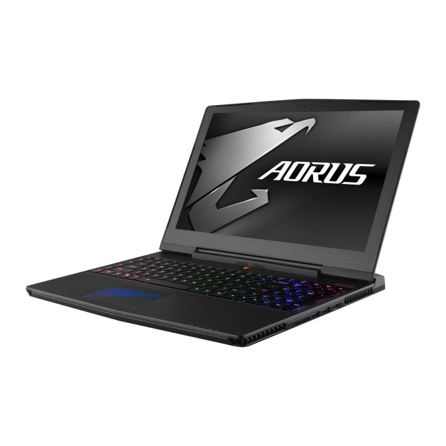 Aorus X5 V6-CF1 Core i7-6820HK 16GB 1TB + 256GB SSD GeForce GTX 1070 15.6 Inch G-Sync Windows 10 Gam